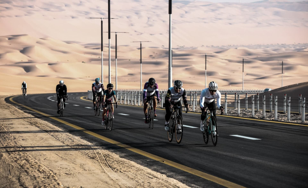 5 Best Cycling Tracks in Abu Dhabi for Every Rider
